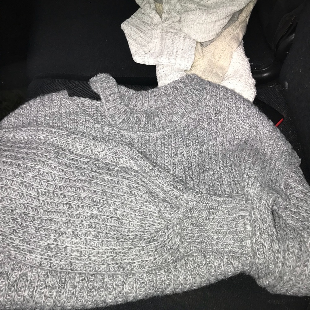 Grey sweater